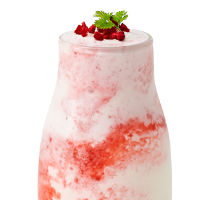 摘みたてのいちご つぶし生いちごシェイク