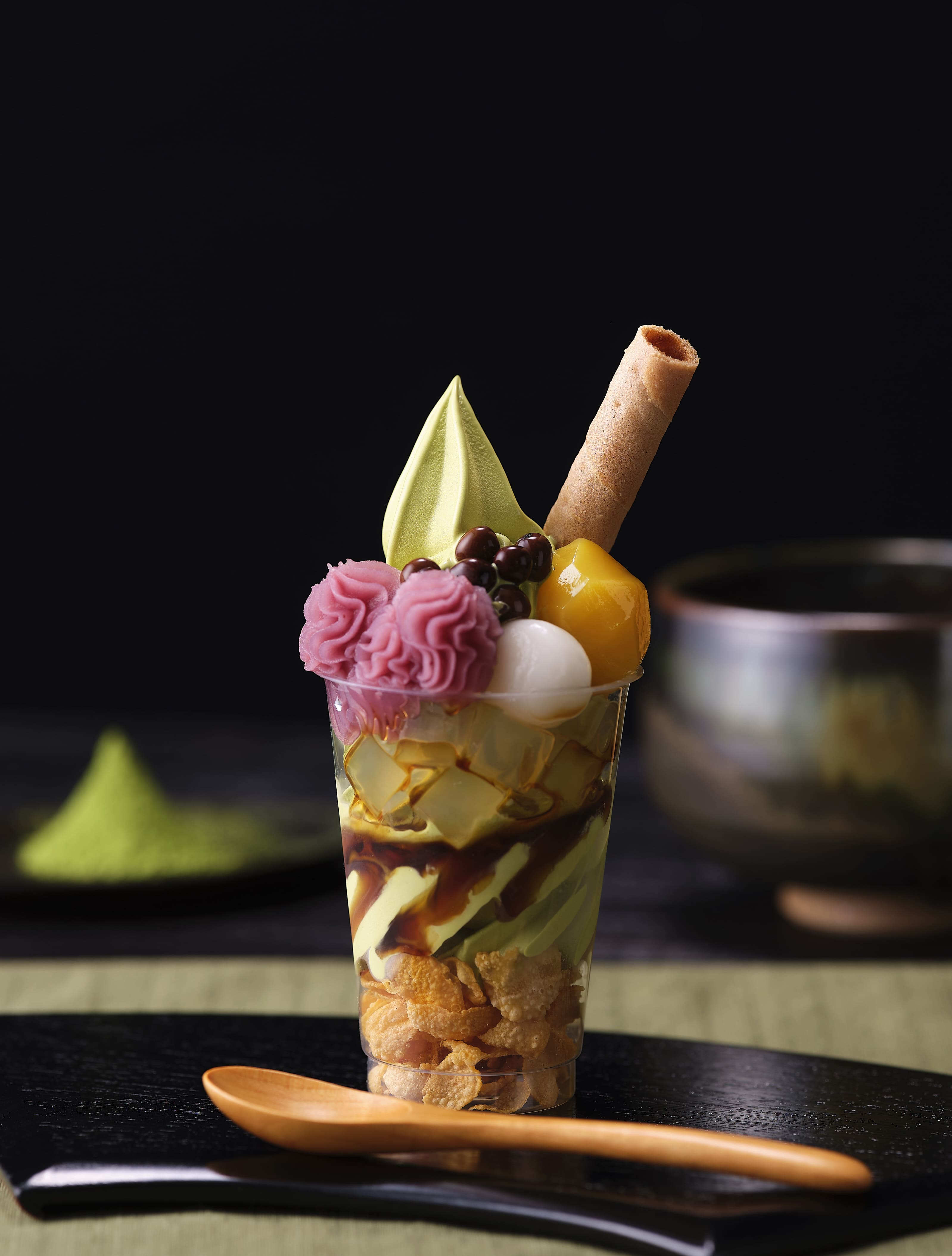 �����\�t�g�Ƃ����̃N���[������݂J�b�v�p�t�F