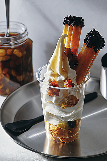 �������[�Y�����f�R���[�V�����`�����X �J�b�v�p�t�F