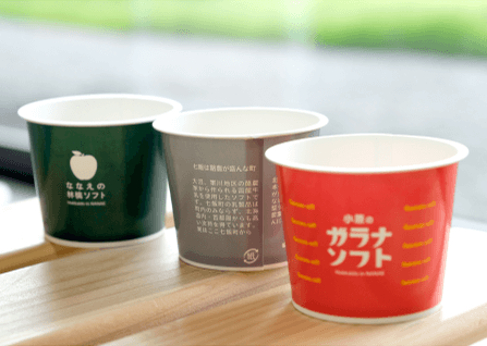 �����\�t�g�̃J�b�v�ɂ͎��ђ��̗��_�̗��j���Љ�B